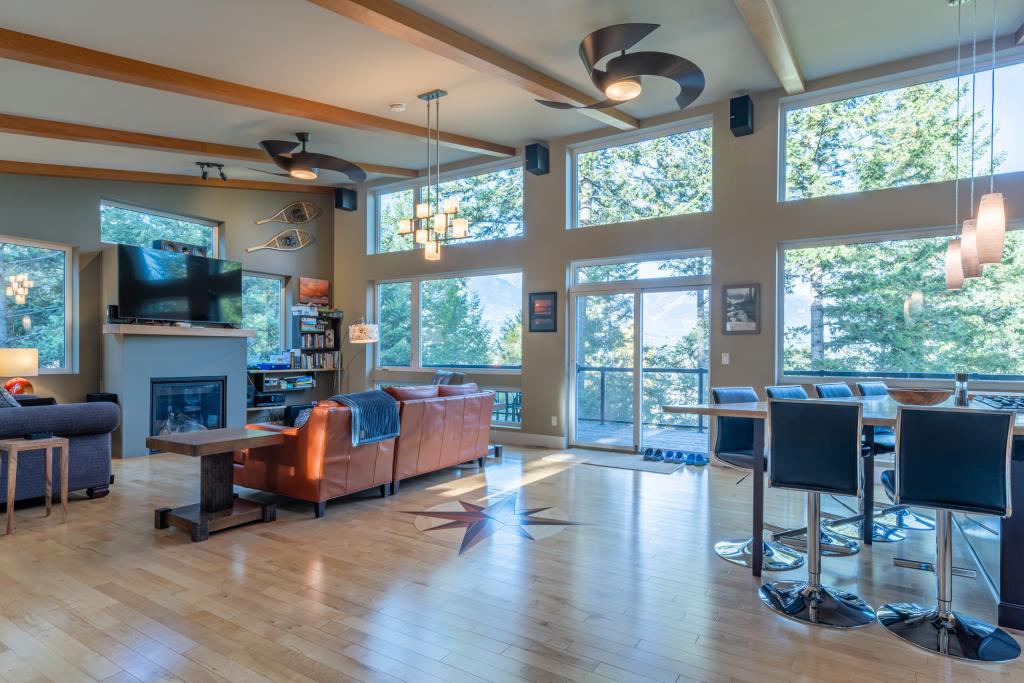 House + Suite/ up to 10 guests